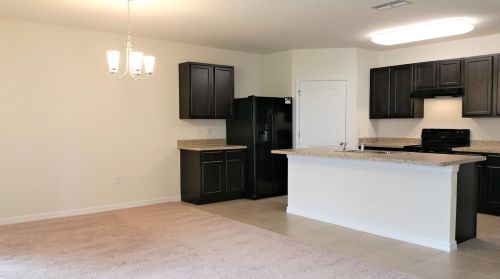 5548 Forest Ridge Dr, Winter Haven FL  33881-0700 exterior
