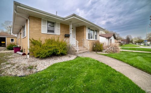 8306 Columbia Ave, Hammond, IN 46321-1807