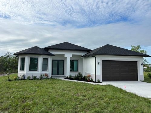 4182 22nd Ave, Naples FL  34120-8957 exterior