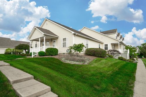 6 Eagle Dr, Mount Vernon, OH 43050-5407