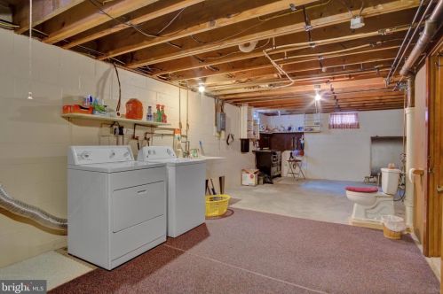 618 Grandview Ave, Camp Hill PA  17011-1816 exterior