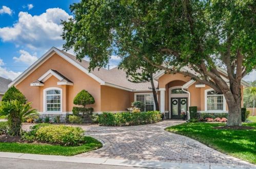 404 Talamone Dr, Winter Haven, FL 33884-4158