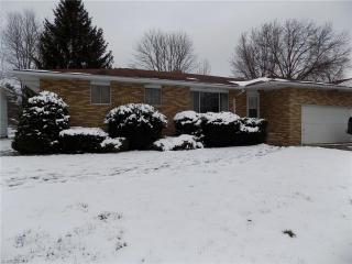 16163 Delmont Ave, Cleveland OH  44136-6403 exterior
