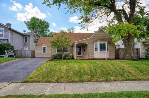 119 Elm St, London, OH 43140-1135