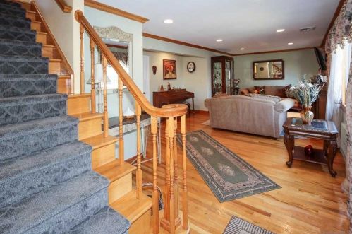 1687 Logan St, North Bellmore, NY 11710-2558