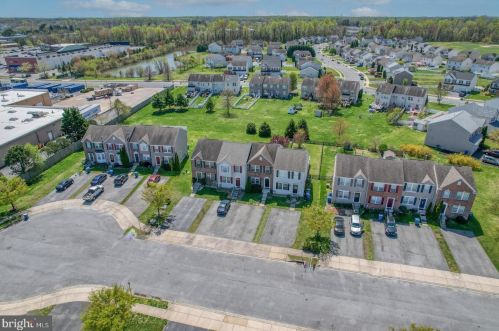 36 Fred Cir, Camden-Wy DE  19934-4742 exterior