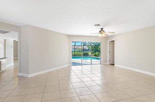 5221 11th Ave, Cape Coral, FL 33914-7021