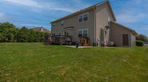 510 Huenink Ave, Cedar Grove, WI 53013-1661