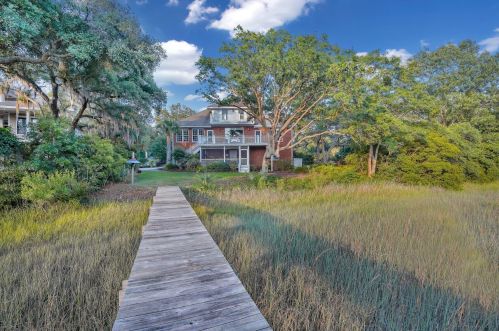 3984 Gift Blvd, Johns Island SC  29455-7740 exterior