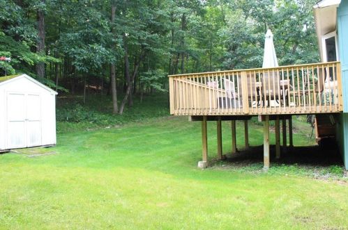 172 Barnes Rd, Washingtonville NY  10992-1932 exterior