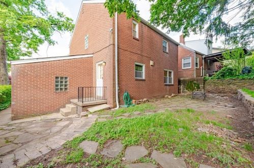 2921 Myer Blvd, Mckeesport PA  15132-5115 exterior