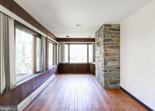 2958 Lincoln St, Camp Hill PA  17011-2832 exterior