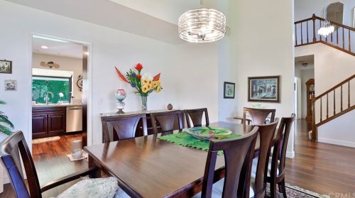 2032 Coolcrest Ave, Upland CA 91784-1242 exterior