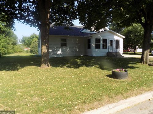 307 Wilson Ave, Faribault, MN 55021-4809