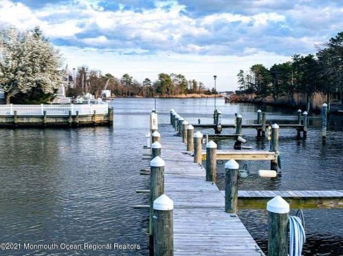 47 Sailors Quay Dr, Bricktown NJ 08723-6200 exterior