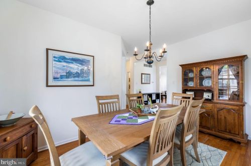 179 Jefferson Ave, Downingtown PA 19335-2702 exterior