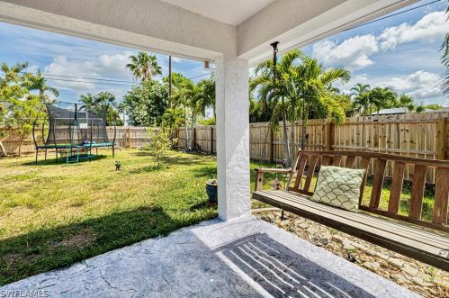 721 56 St, Cape Coral FL  33914-7224 exterior