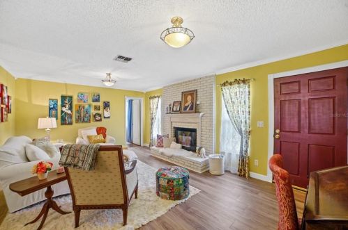 1742 Talmadge St, Deland FL  32724-8729 exterior