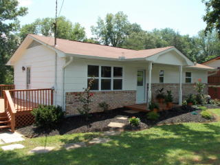 1708 Lavendale Cir, Knoxville, TN 37920-2925
