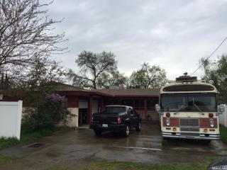 3962 Santa Fe St, Riverbank, CA 95367-2520