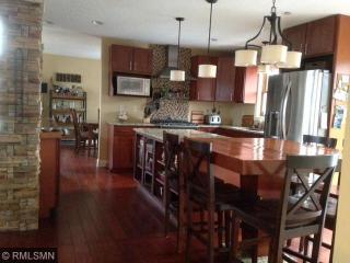 3942 Thames Ave, Saint Paul, MN 55123-3905