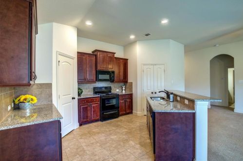 1505 Nathan Cir, Greenville TX  75402-7606 exterior