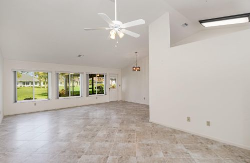 1200 Continental Ave, Melbourne FL  32940-6701 exterior