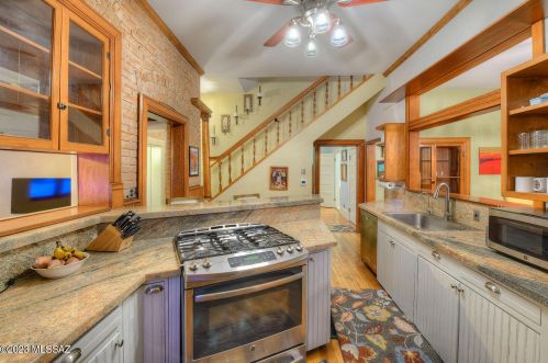 520 4th Ave, Tucson AZ  85705-8450 exterior
