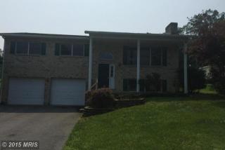 1690 Elizabeth Dr, Chambersburg, PA 17202-9574