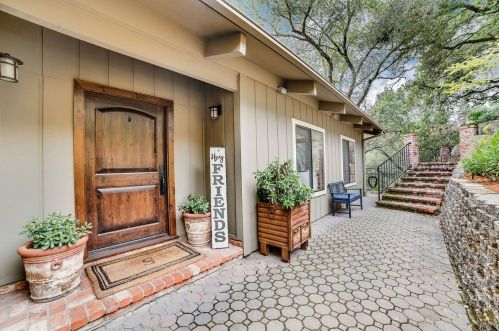 15540 Armsby Ln, Morgan Hill, CA 95037-9402