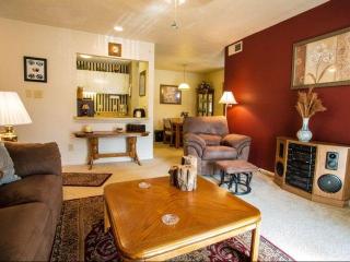 212 Heather Ridge Dr, Fayetteville NC  28311-7099 exterior
