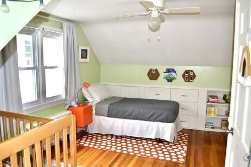 31 Crest Ave, Lincoln RI  02865-3024 exterior