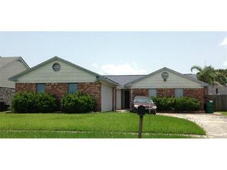 2004 Killington Dr, Harvey, LA 70058-5421