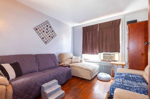 28-44 38th St, Long Island City, NY 11103-1121