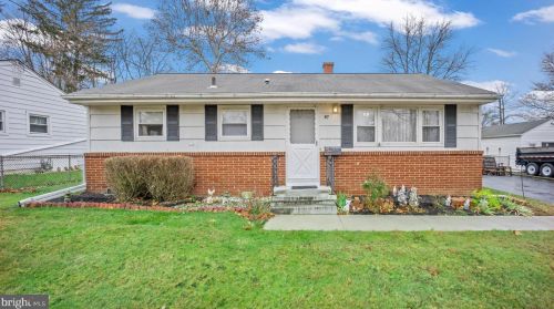 87 Sunset Blvd, Trenton, NJ 08690-3951