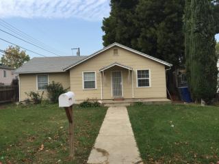 2253 Fairfield St, Sacramento CA  95815-3024 exterior