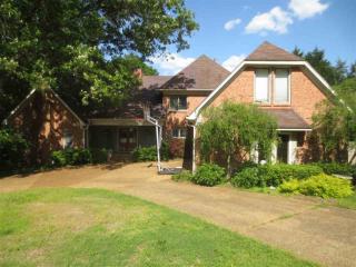 1898 Riverdale Rd, Memphis, TN 38138-2609