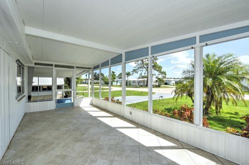 26135 Countess Ln, Bonita Springs FL  34135-6516 exterior