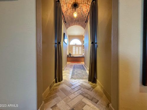 10153 Topaz Dr, Scottsdale AZ  85258-4808 exterior