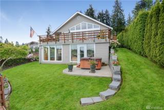 15915 Peninsula Rd, Camano Island, WA 98292-6016