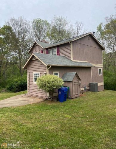 1159 Mainstreet Valley Dr, Stone Mountain GA  30088-2732 exterior