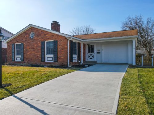 241 Ashbrook Cir, Covington, KY 41017-3103