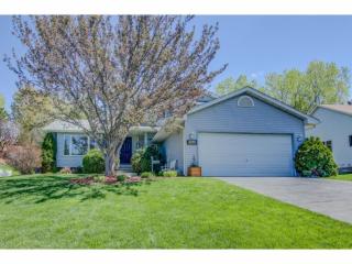 2295 Windsor Ln, Saint Paul, MN 55125-1686