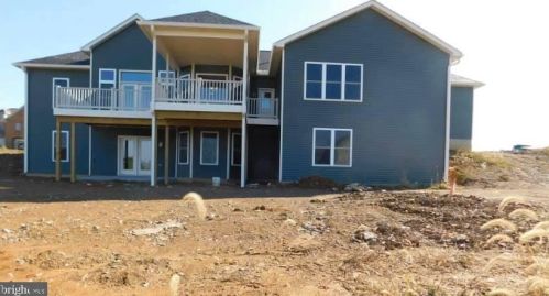 1444 Shannon Dr, Upton, PA 17225-8331