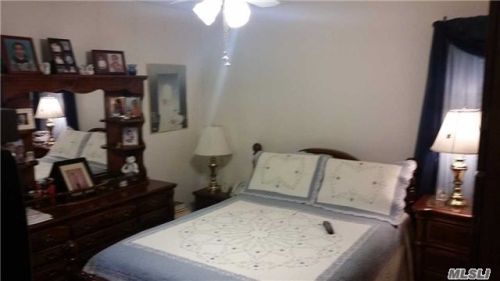 112 Mirin Ave, Roosevelt, NY 11575-1622