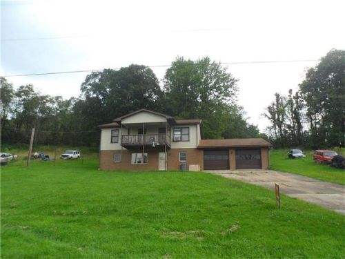 911 Mcintyre Rd, Shelocta, PA 15774-8411