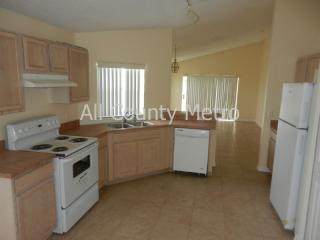 2401 Cedarfield Ln, Kissimmee FL  34744-8456 exterior