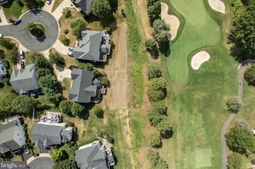 5800 Serengeti Ct, Haymarket VA  20169-3200 exterior