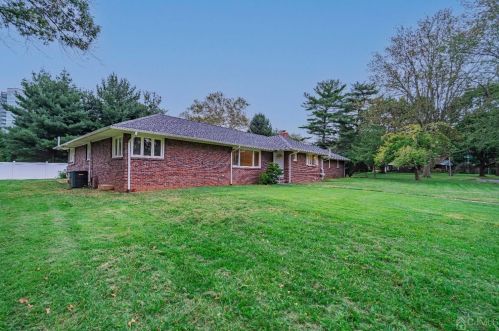 48 Patton Dr, East Brunswick NJ  08816-1130 exterior