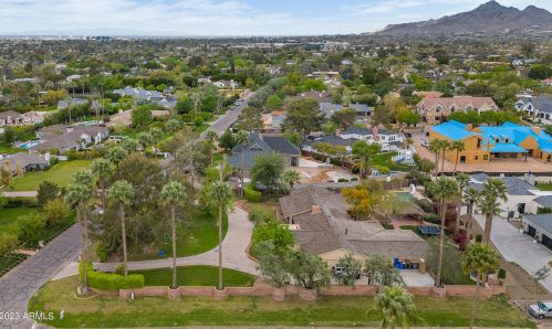 4950 Exeter Blvd, Phoenix AZ  85018-2943 exterior